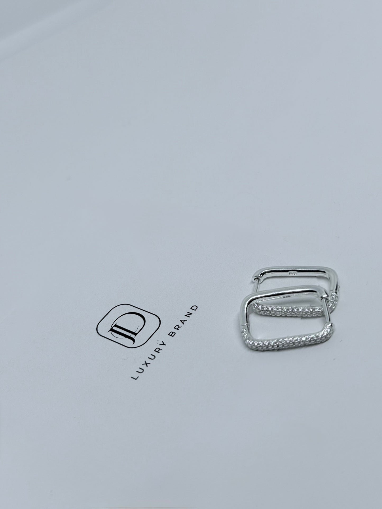 Brincos JD Luxury